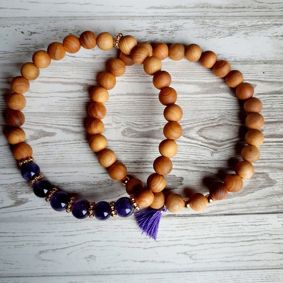 Natural Wood/ Amethyst Gemstone Bracel… - Picture 2 of 4